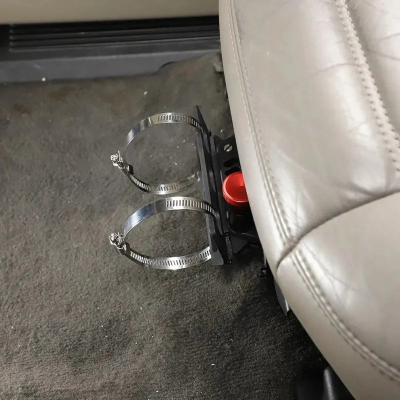 Support d'extincteur sous le s - Car Accessories Under 1000 avis et prix