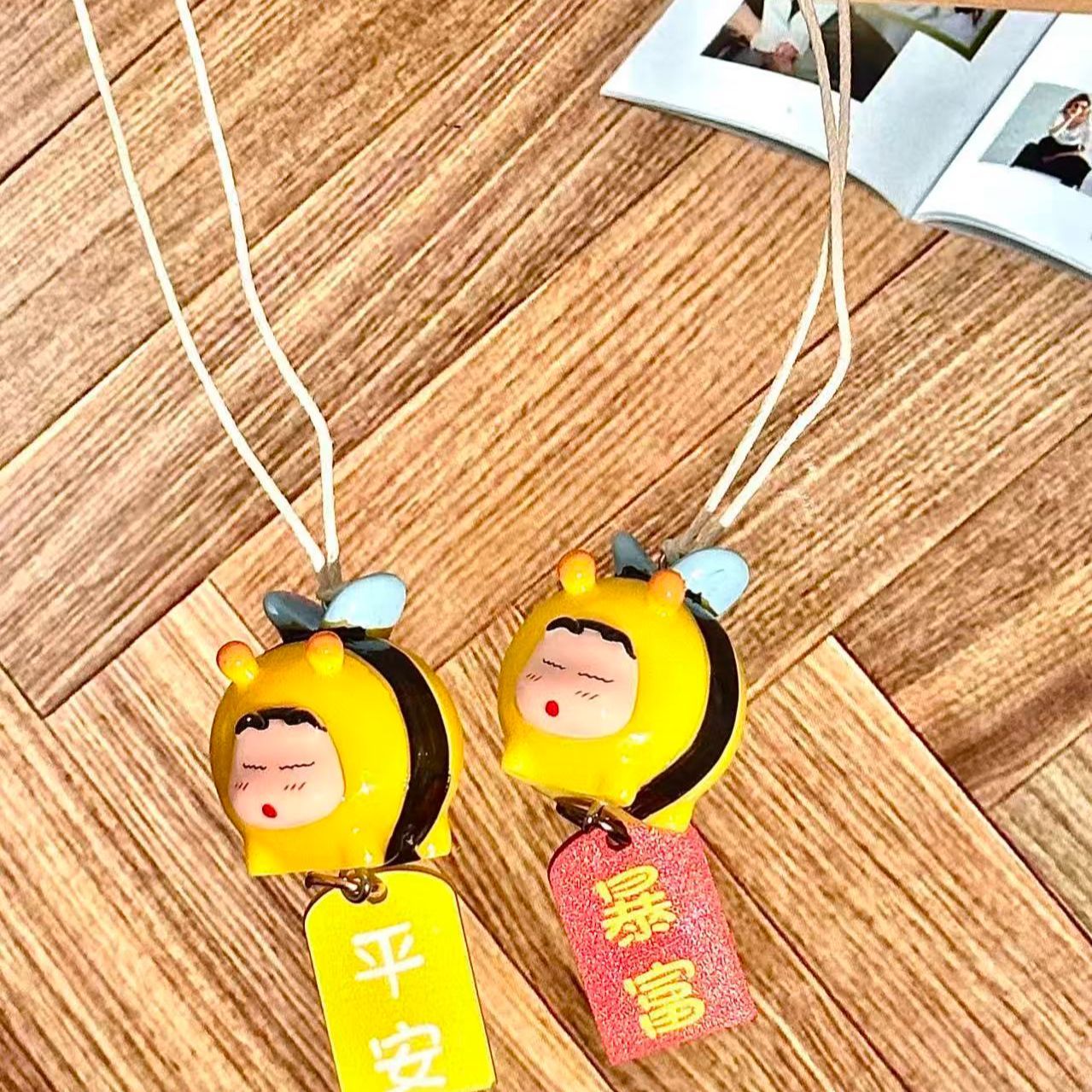Figurine de cosplay d'abeille  - Car Accessories For Interior avis et prix